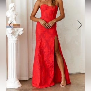 Hello Molly Dear Emilia red prom dress